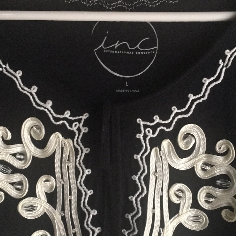 Black and White Embroidered Women's Top